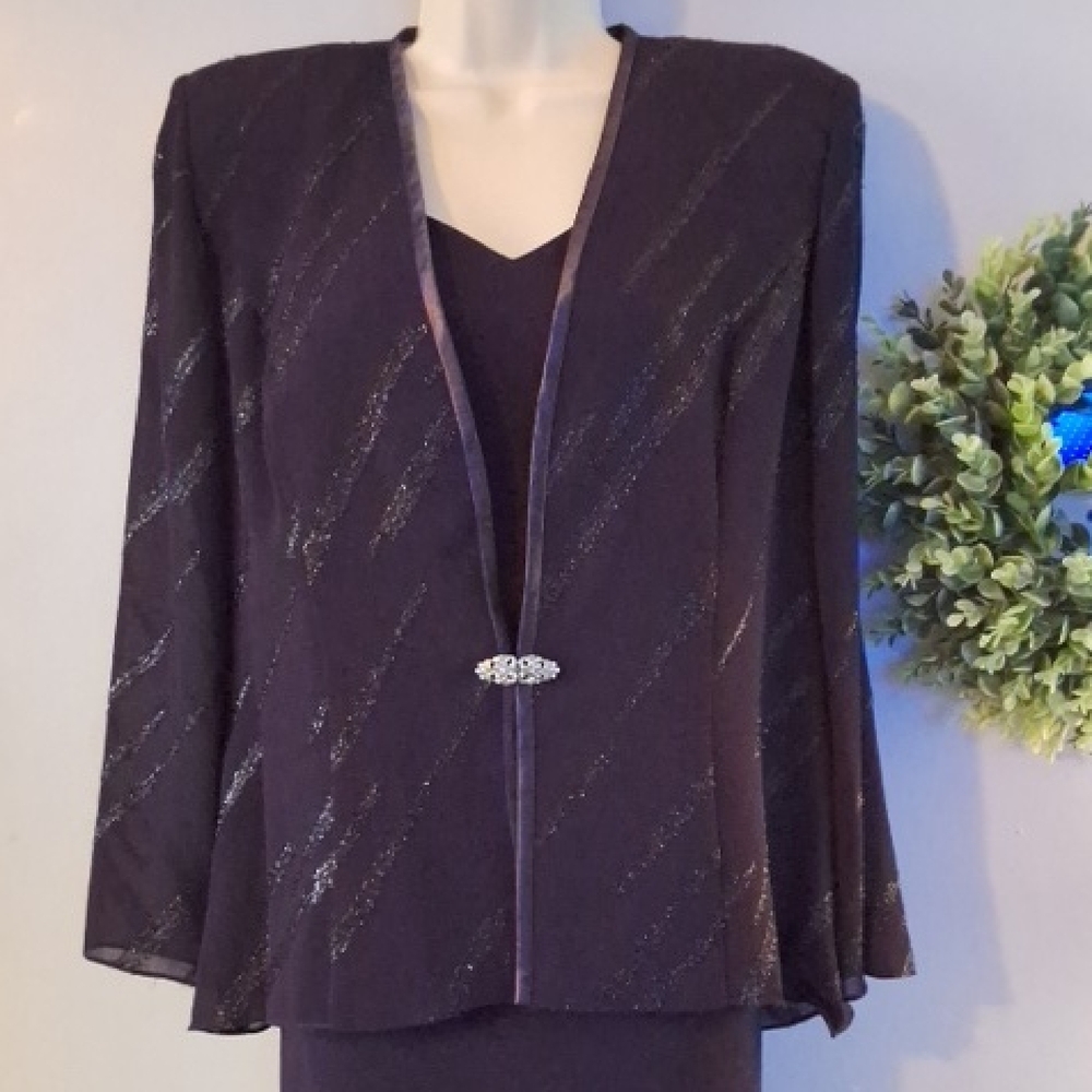 R&M Richards Elegant Purple Dress Set 23